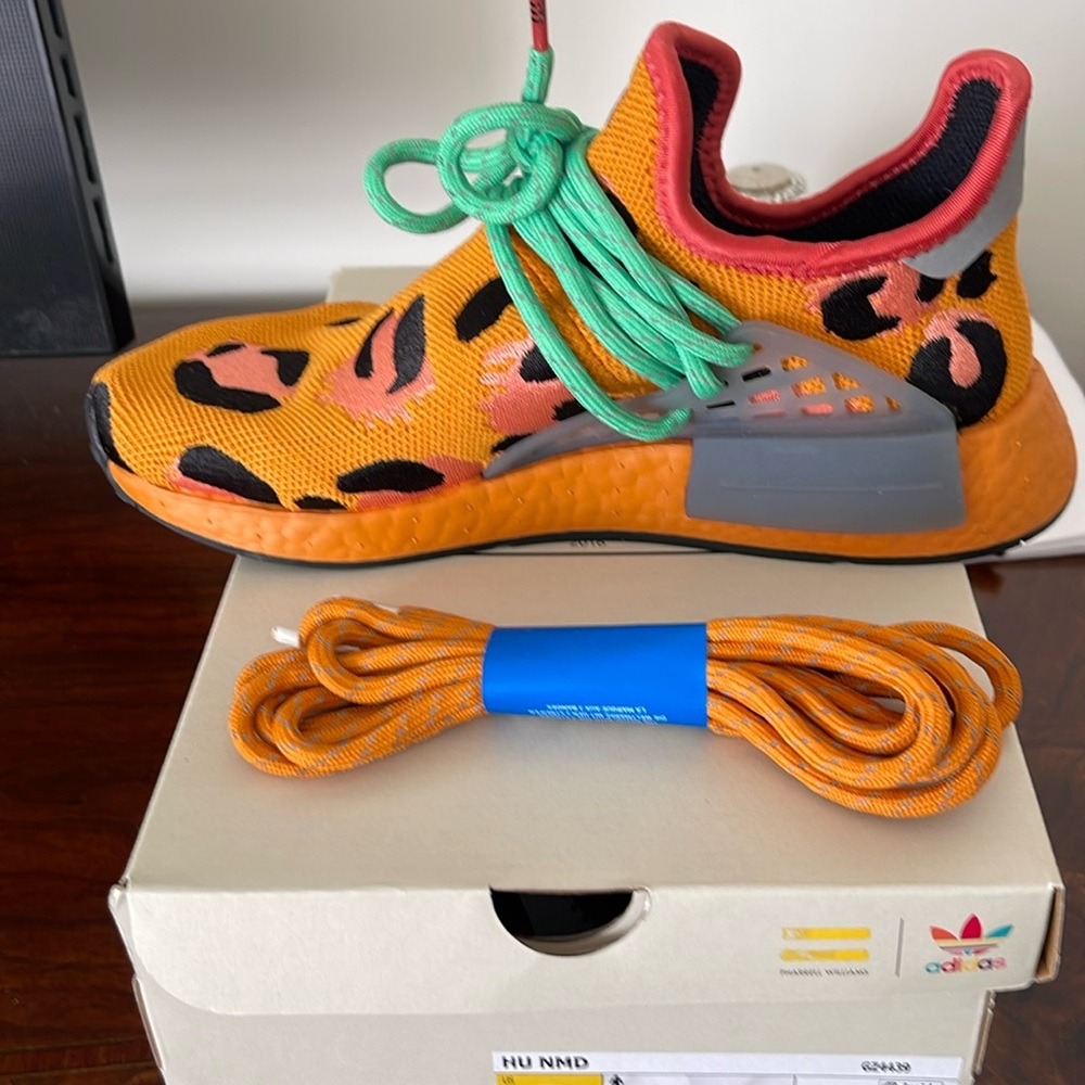Adidas sneakers brand new never worn